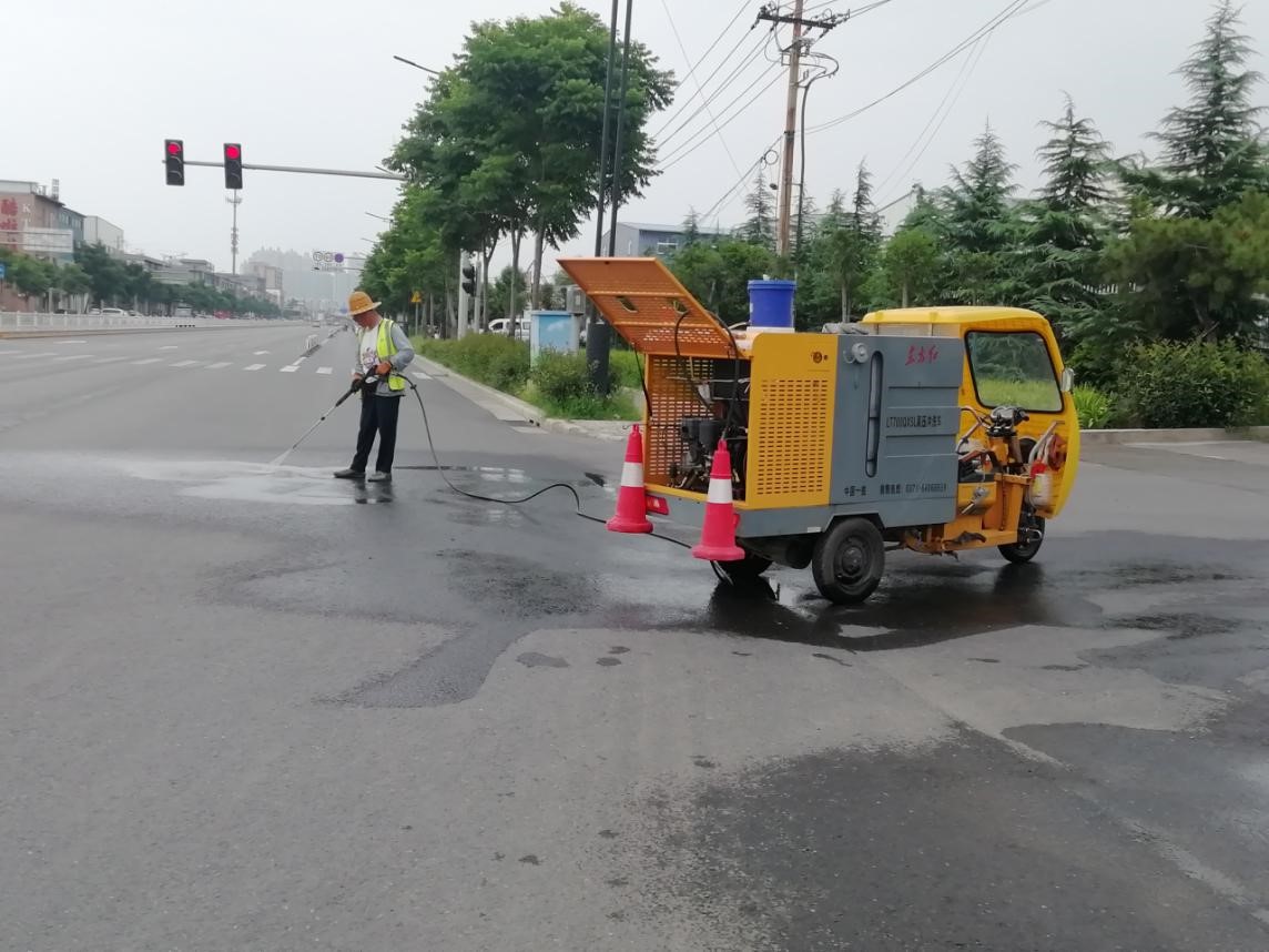 道路清扫设备，提升清洁效率与环境保护的关键力量